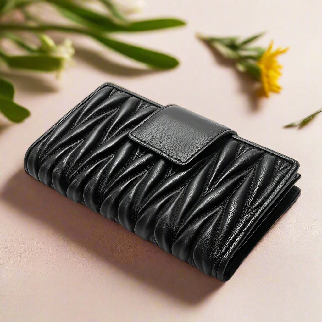 Women’s Wrinkled Sheepskin Leather Wallet – Zipper & Large Capacity