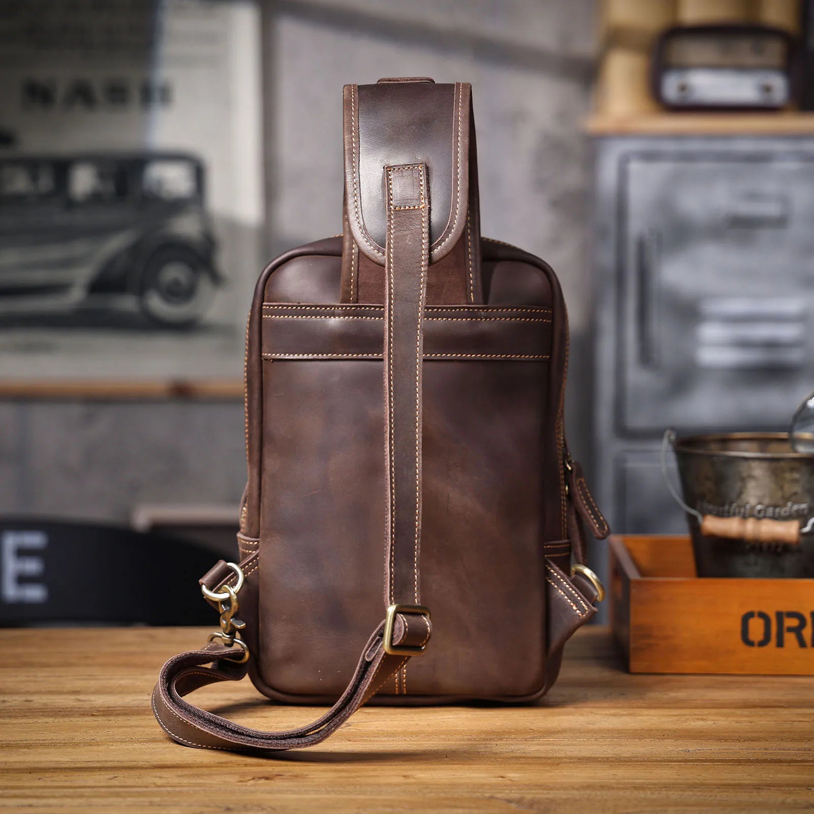 Premium Leather Cross body Bag with Organic Cotton Lining – Unisex Everyday Style